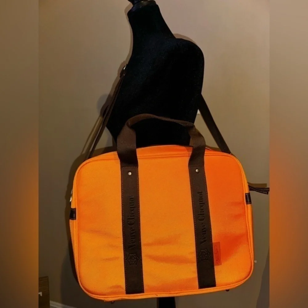 NWOT Veuve Clicquot Ponsardin Champagne Computer/Laptop Case